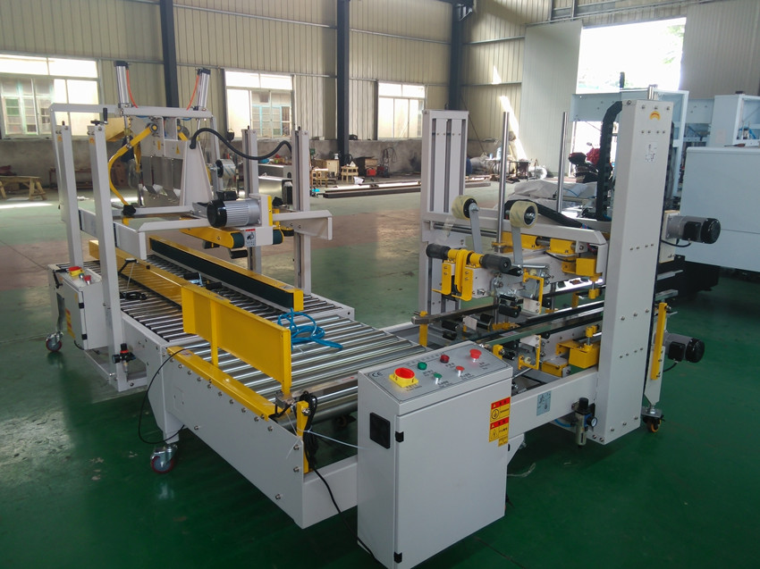 Automatic Carton Sealing Line